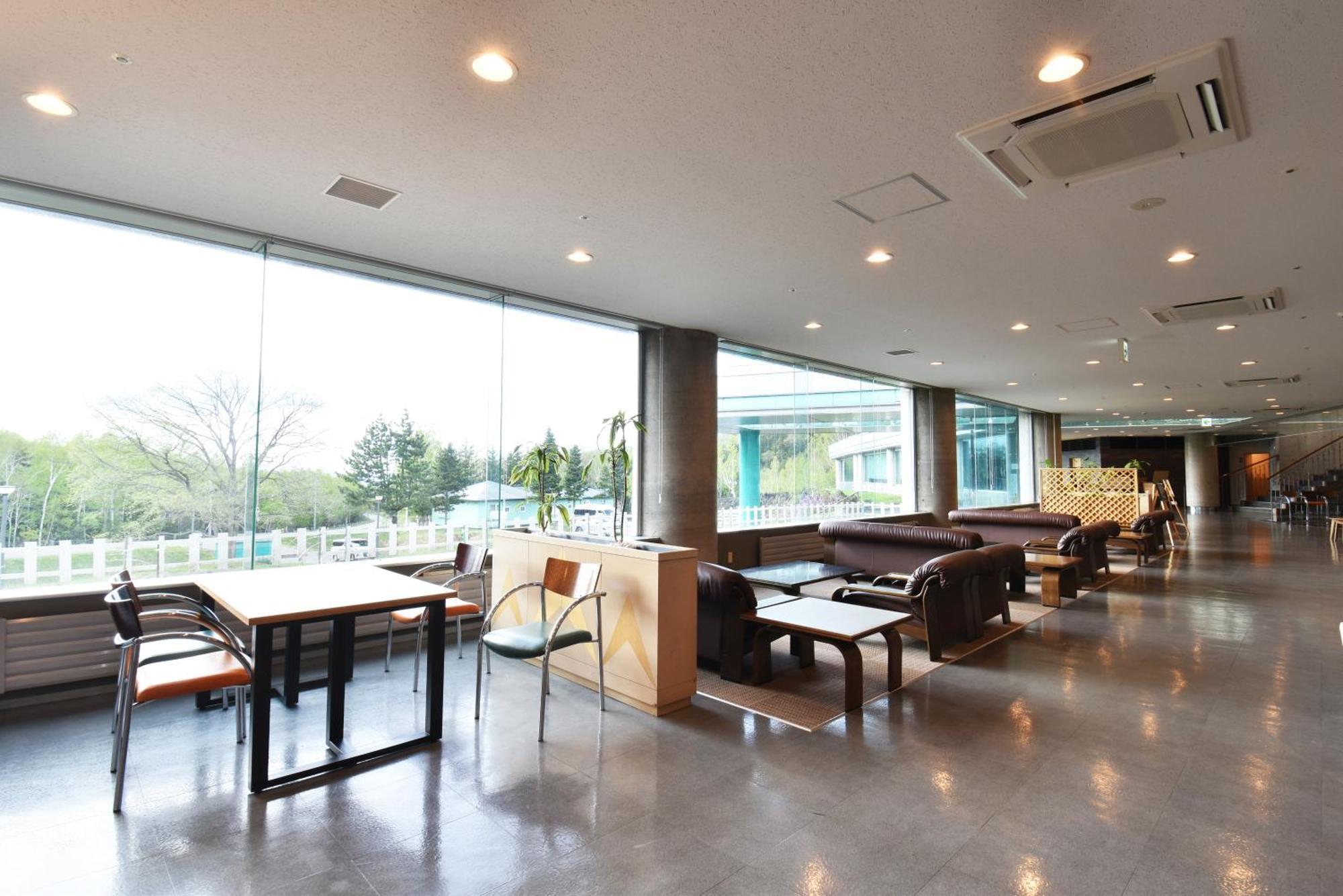 Biei Shirogane Onsen Hotel Park Hills Ngoại thất bức ảnh